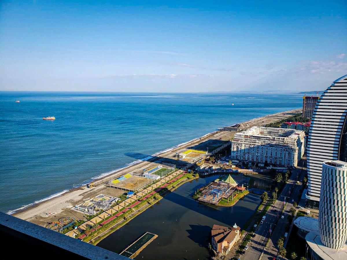 Orbi Batumi City Beach View Hotel Екстериор снимка
