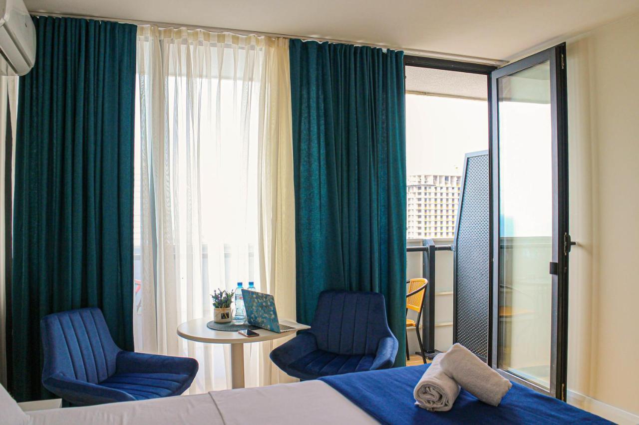 Orbi Batumi City Beach View Hotel Екстериор снимка
